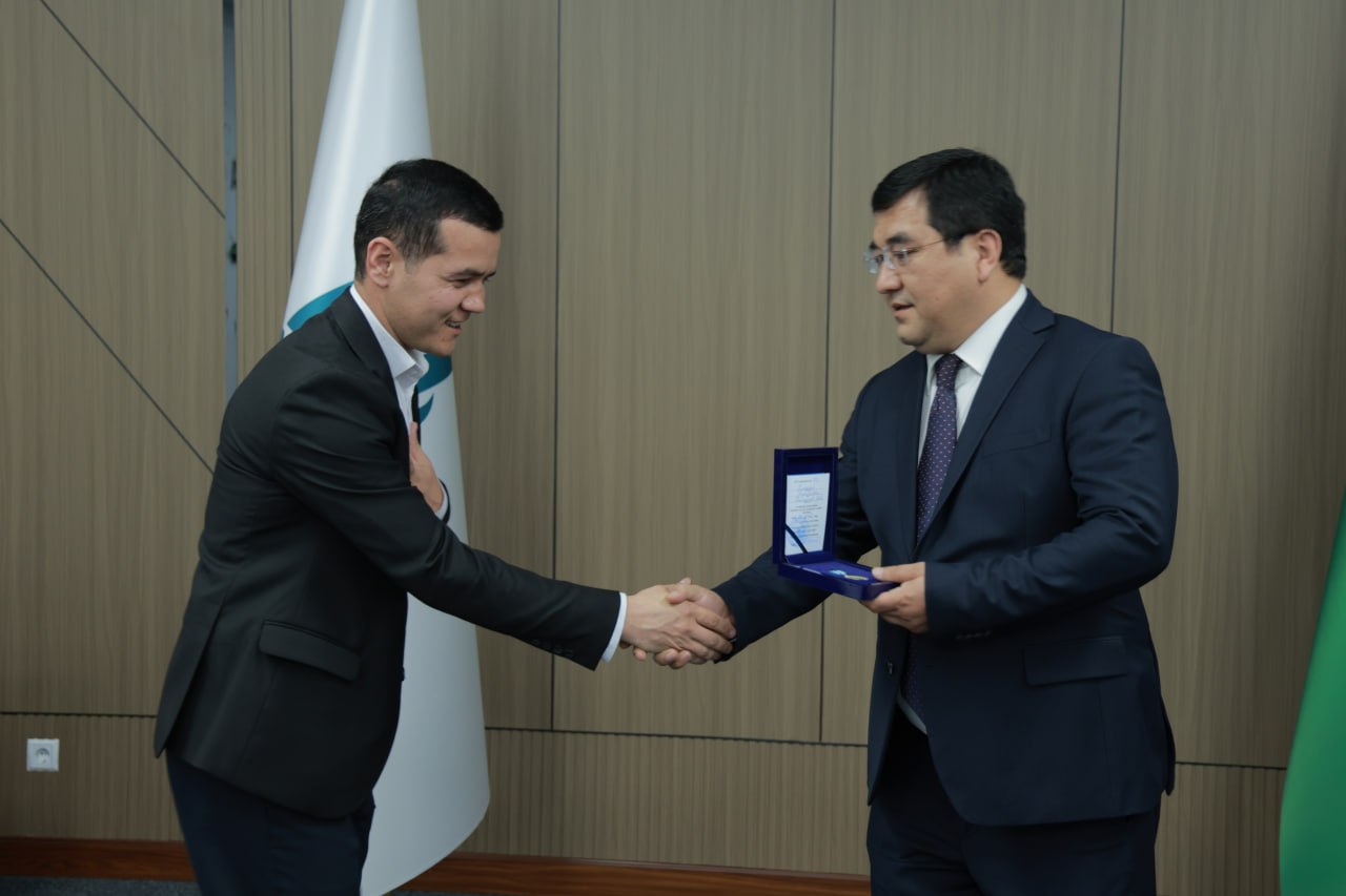 Shu kunlarda yurtimizda “Uy-joy kommunal xizmat ko‘rsatish sohasi xodimlari kuni” keng nishonlanayapti