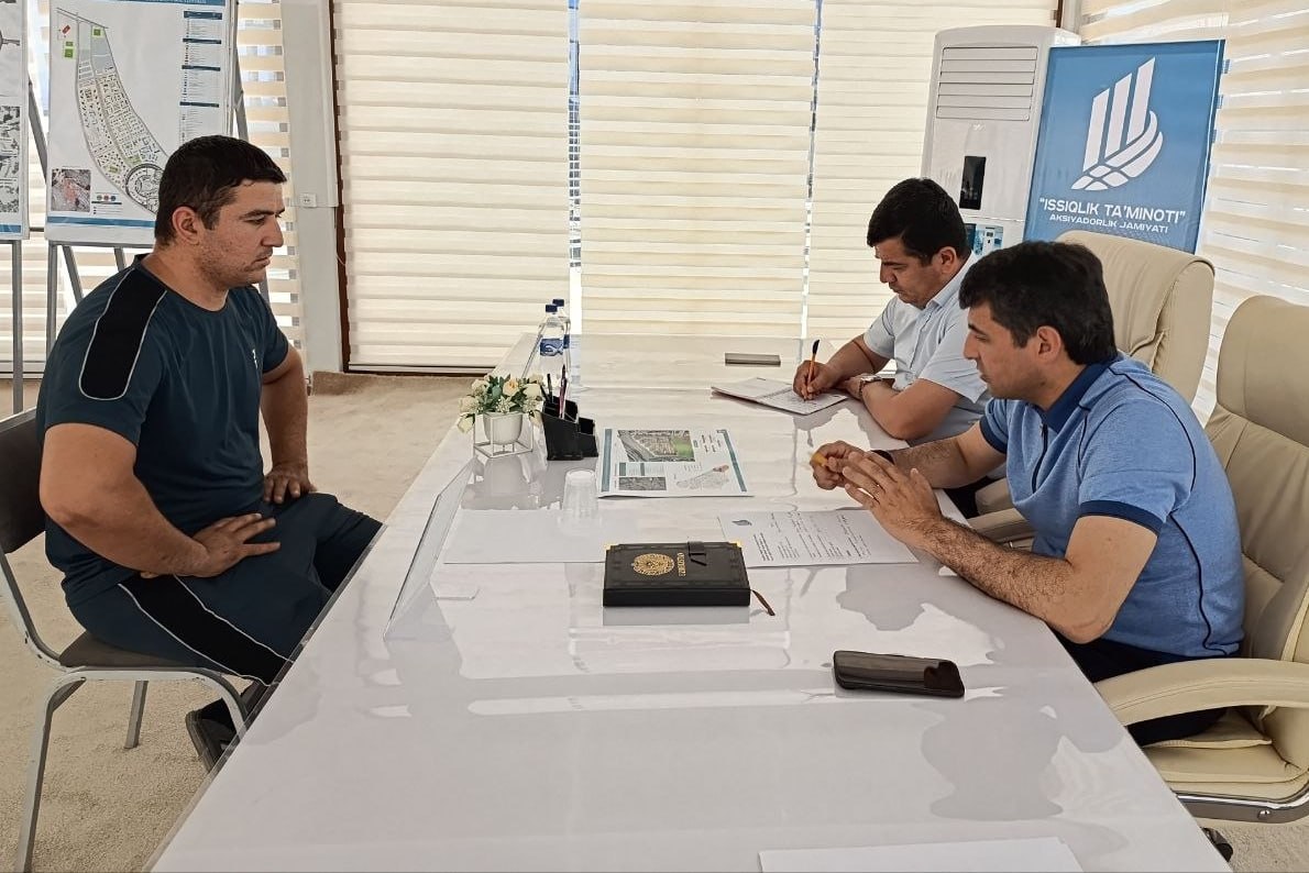"Issiqlikta’minoti" AJ Boshqaruvi raisining birinchi o‘rinbosari Sherzod Sultonov ishtirokida Xorazm viloyati aholisi uchun navbatdagi sayyor qabul tashkil etildi