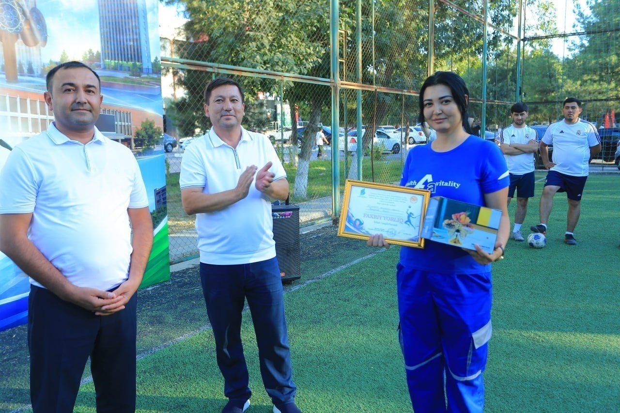 Mustaqillik shukuhi sport maydonida