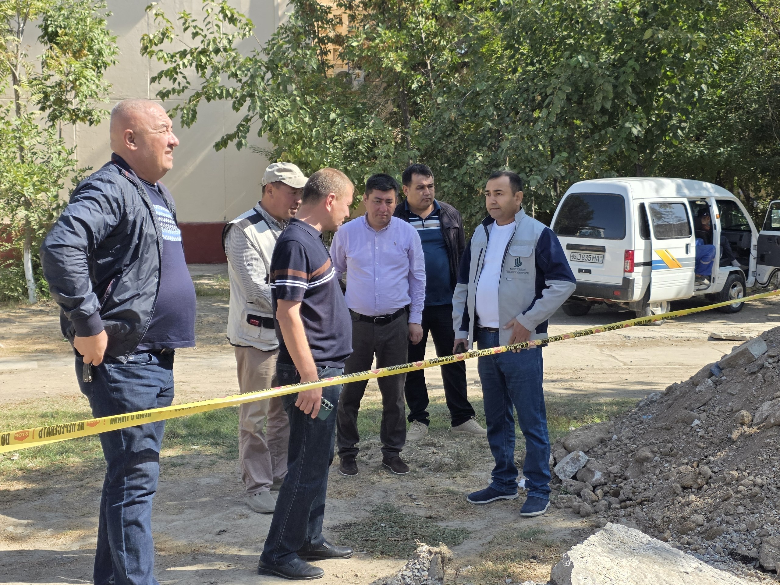 Navoiy shahrida kuz-qish mavsumini betalafot o‘tkazish, aholini barqaror va sifatli issiqlik bilan ta’minlash maqsadida amaliy ishlar jadallik bilan davom ettirilmoqda